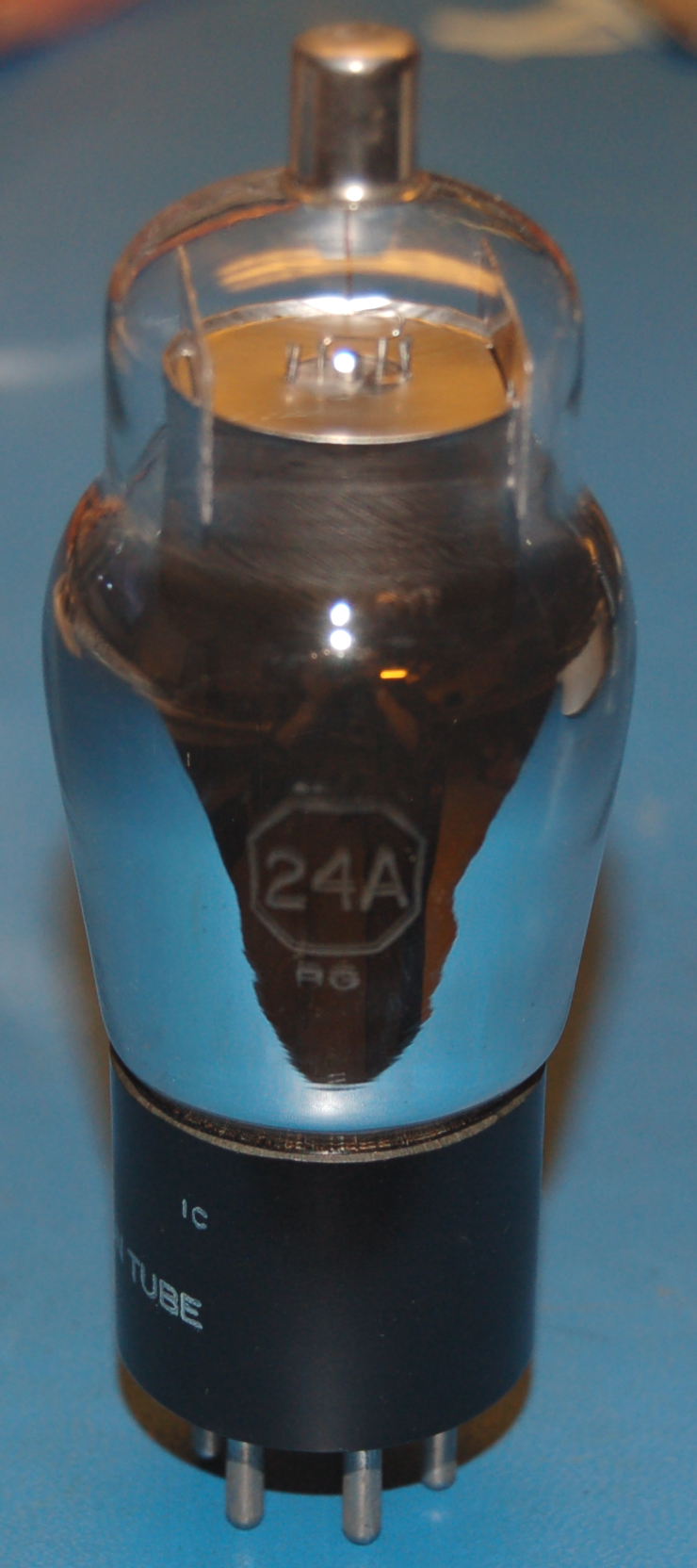 24A Sharp-Cutoff Tetrode Tube (National Union, ST Shape)