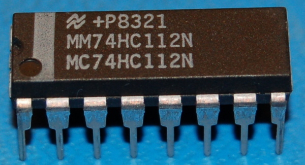74112 - 74HC112N Dual J-K Negative-Edge-Triggered Flip-Flop, DIP-16