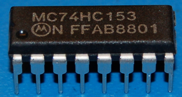 74153 - 74HC153N Dual 4-to-1 Selector/Multiplexer, DIP-16