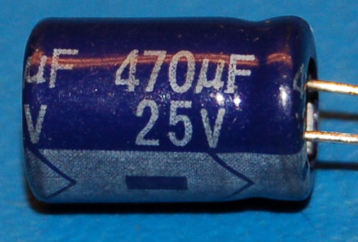 Capacitor, Aluminium Electrolytic, Radial, 25V, 470μF (10 Pk)