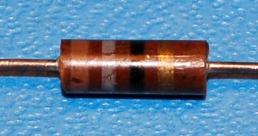 Carbon Composition Resistor, 1/2W, 5%, 18Ω