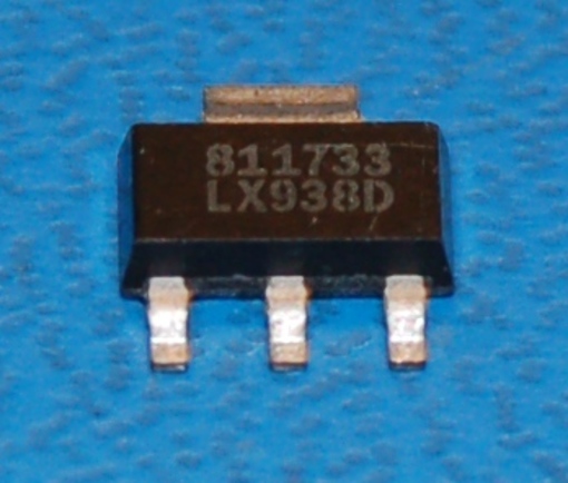 LT1117 Positive Voltage Regulator, 3.3V, SOT-223