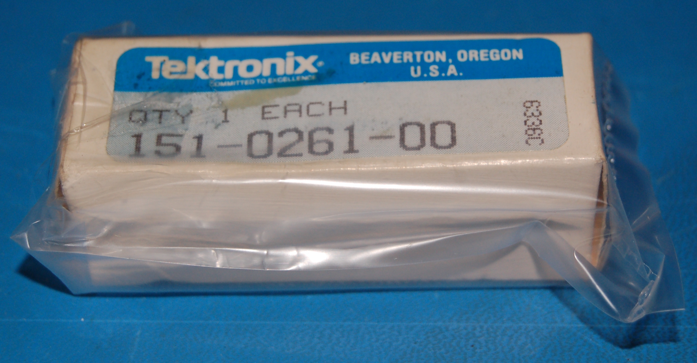 Tektronix 151-0261-00 PNP Transistor, 60V, 50mA, TO-77-1