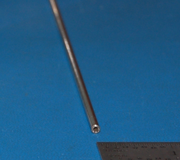 Stainless Steel 304 Tube, .125" (3.2mm) OD x .028" (0.7mm) Wall x 6"
