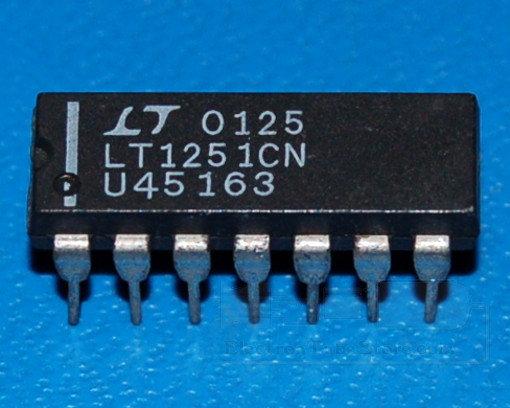LT1251CN Video Fader and DC Gain Controlled Amplifier, DIP-14