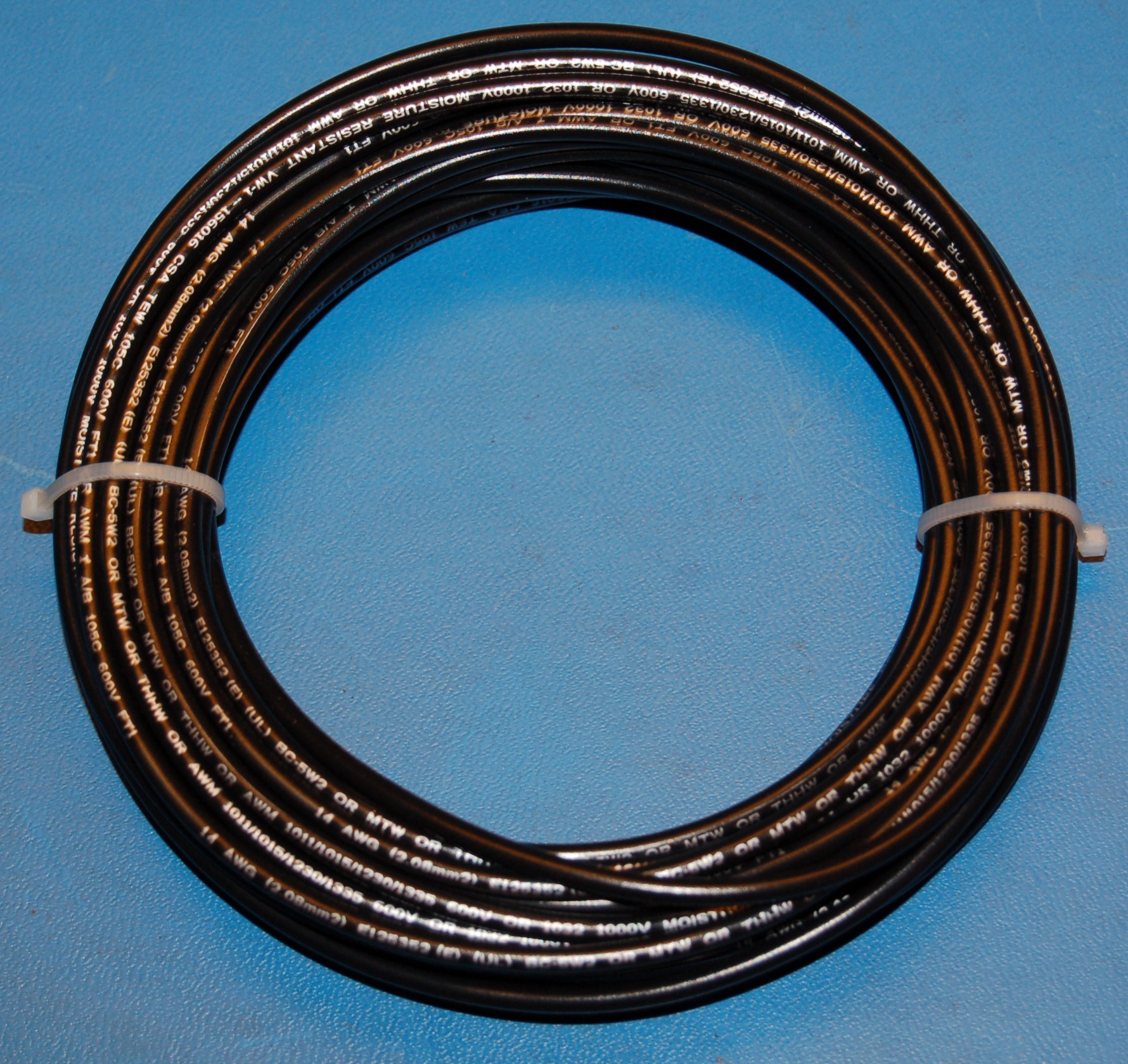 Stranded Copper Wire, 1000V, #14 AWG x 30' (Black)