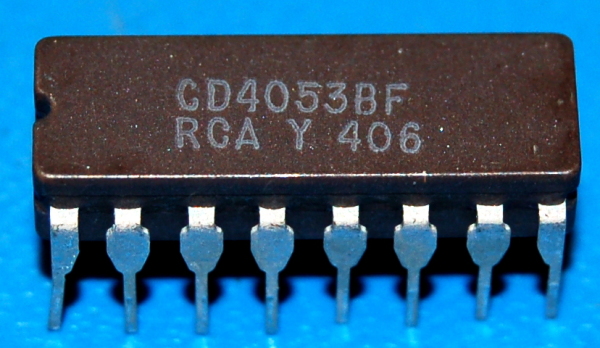 4053B Analog Multiplexer/Demultiplexer, DIP-16