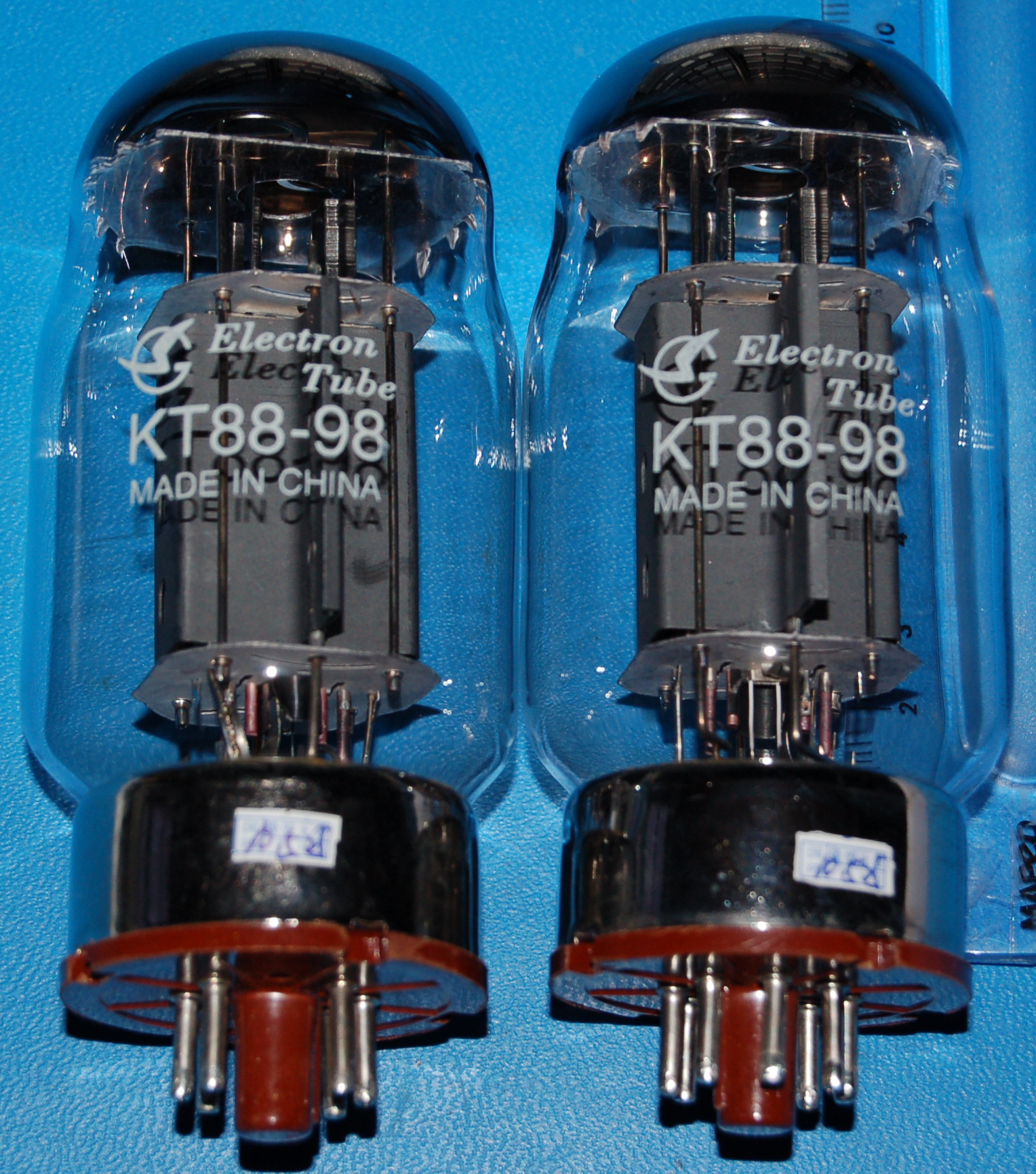 Shuguang KT88-98 Beam Tetrode/Kinkless Tetrode Tubes, Factory-Matched Pair