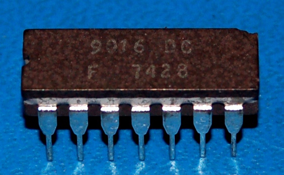 7404 - Fairchild 9016 Hex Inverter, DIP-14, Vintage - Click Image to Close