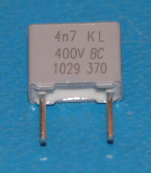 MKT370 Polyester Film Capacitor, 0.0047µF, 400VDC / 220VAC - Click Image to Close