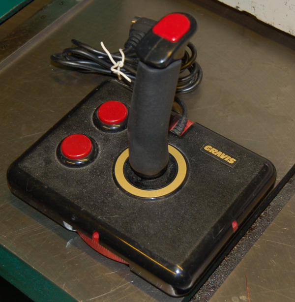 Gravis Analog Joystick, Flight Stick, 15-Pin - Click Image to Close