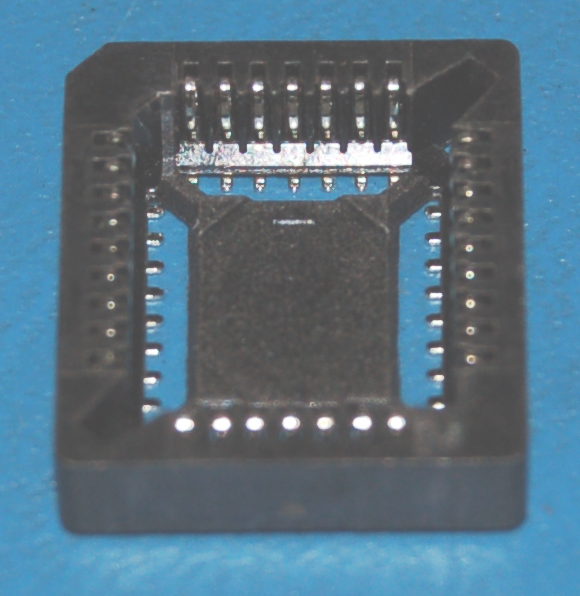 IC Socket, PLCC-32 x Surface - Click Image to Close