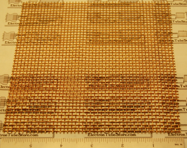 Bronze 8-Mesh (2380μm / .097" Wd), .028" (0.71mm) Wire, 12x12" - Cliquez sur l'image pour fermer