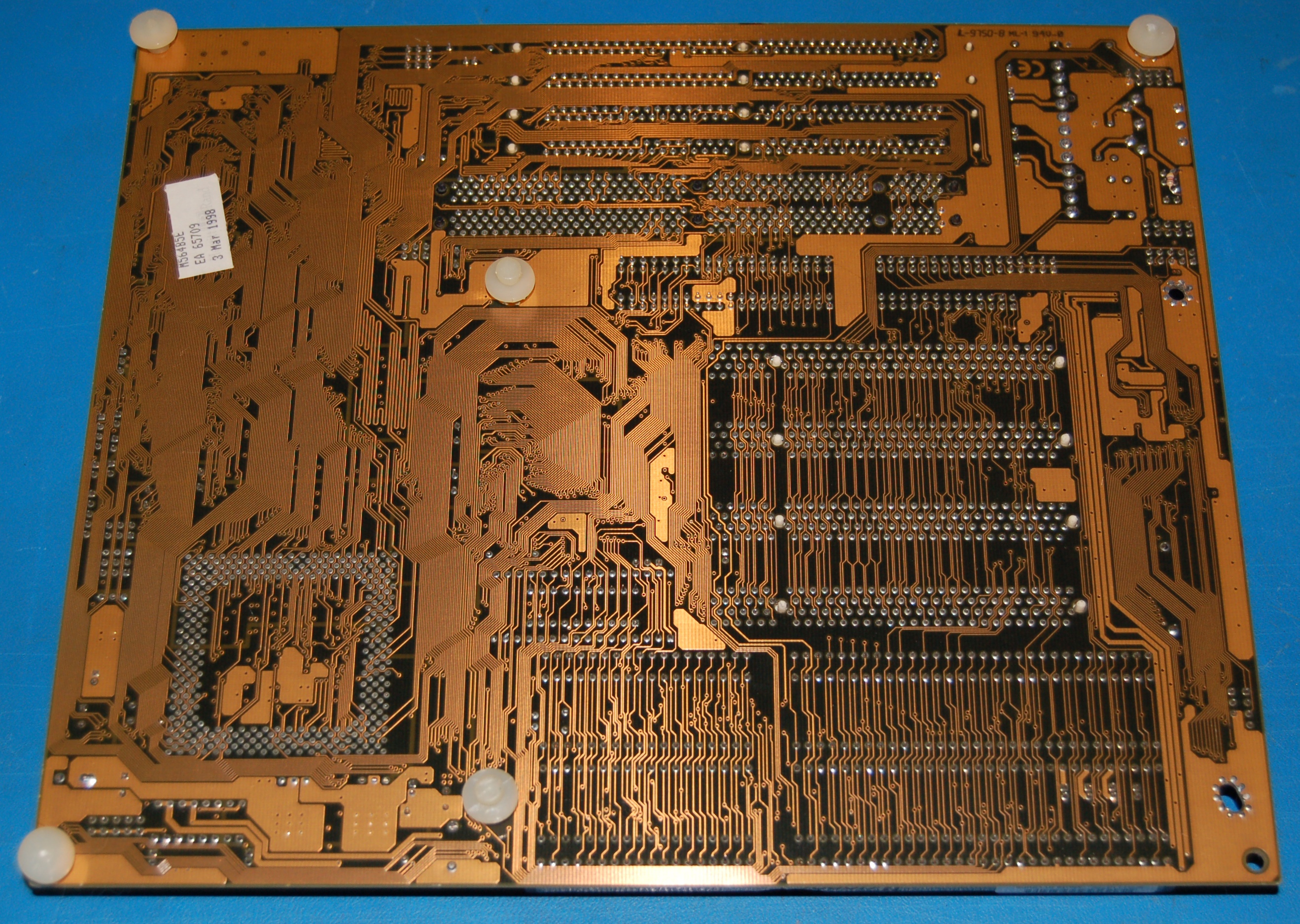 Vintage Socket-7 x86 Motherboard with IBM 6x86MX-PR200 CPU & RAM - Click Image to Close
