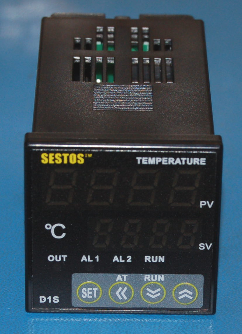 Sestos D1S-VR-220 PID / SSR Digital Temperature Controller - Cliquez sur l'image pour fermer