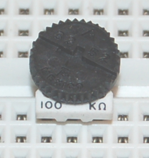 Ceramic Trimming Potentiometer, 3/8" Round, 0.5W, 100kΩ - Cliquez sur l'image pour fermer