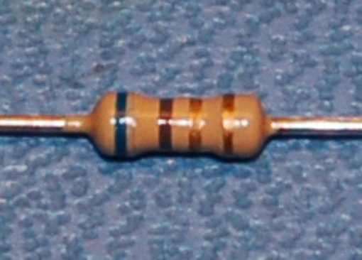 Carbon Film Resistor, 1/4W, 5%, 6.8Ω - Cliquez sur l'image pour fermer
