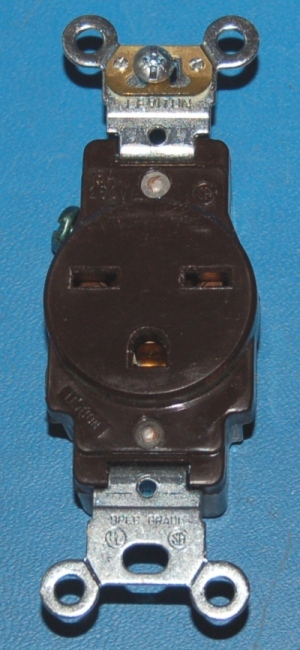 Power Cord Single Receptacle, NEMA6-15 (Leviton, Industrial Grade, Brown) - Click Image to Close