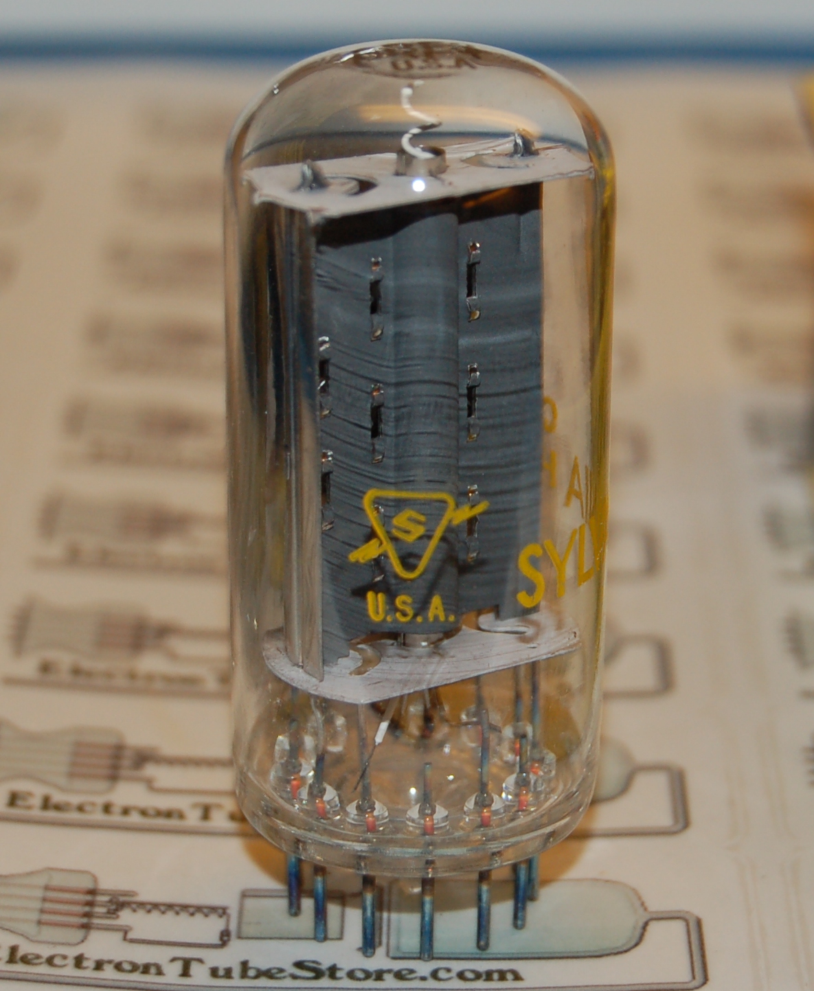 6BE3 power rectifier diode tube - Cliquez sur l'image pour fermer