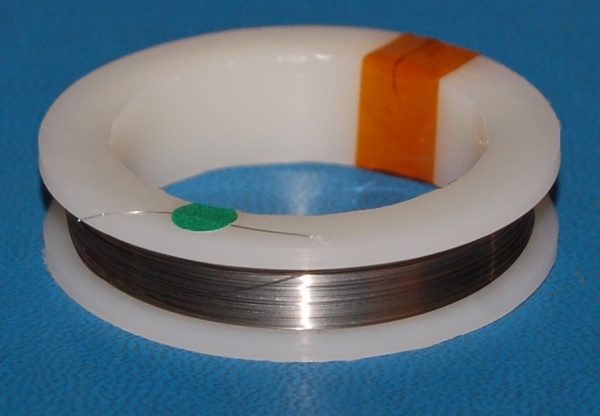 Kovar-Clad Copper Wire, Ultra-Fine (.0012" / 0.03mm) x 100' - Cliquez sur l'image pour fermer