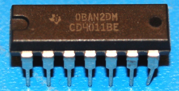 4011B NAND Gate, Quad 2-Input, DIP-14 - Click Image to Close