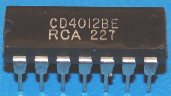 4012BE Porte NAND (NON-ET) Double à 4 Entrées, DIP-14 - Cliquez sur l'image pour fermer