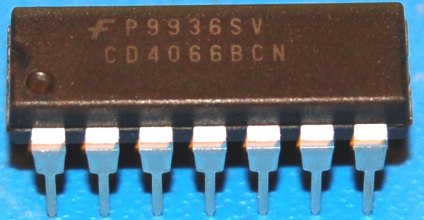 4066BCN Quad Bilateral Switch, DIP-14 - Click Image to Close