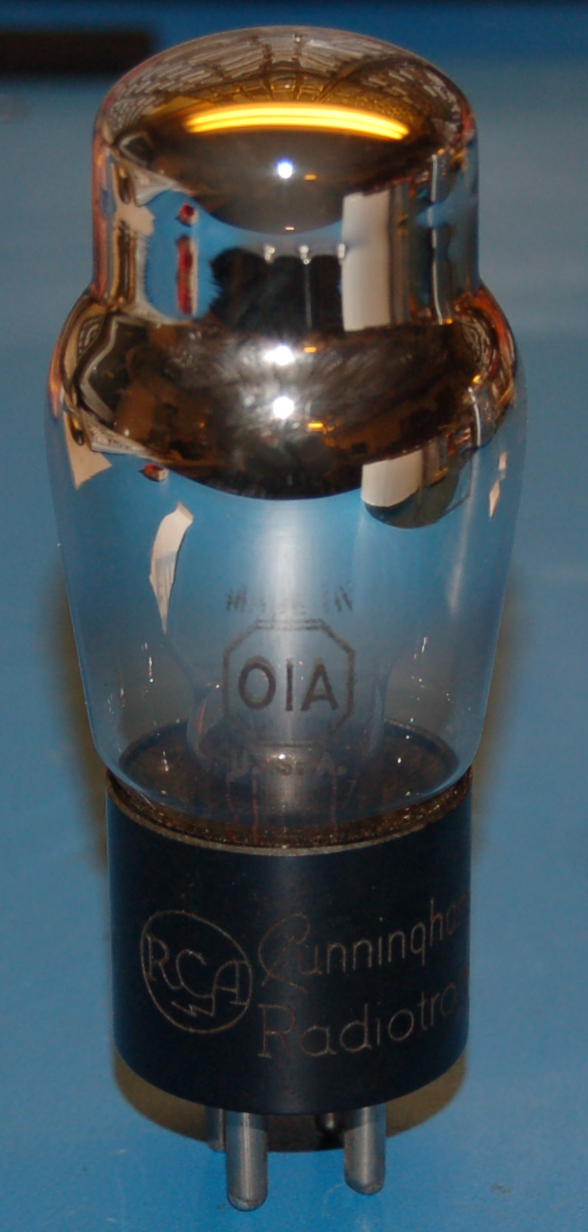 01A Tube Triode (Forme ST)