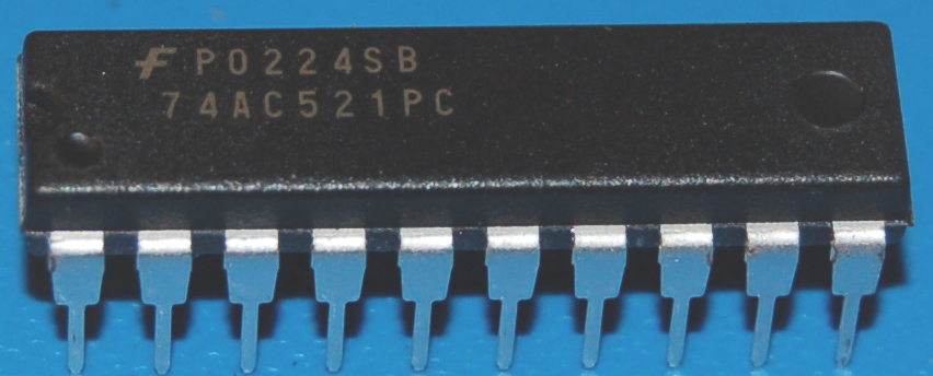74521 - 74AC521PC Comparateur d'Identité de 8-Bit, DIP-20